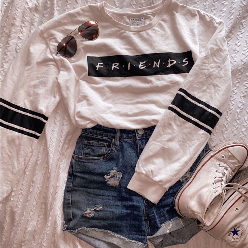 FRIENDS Sweater